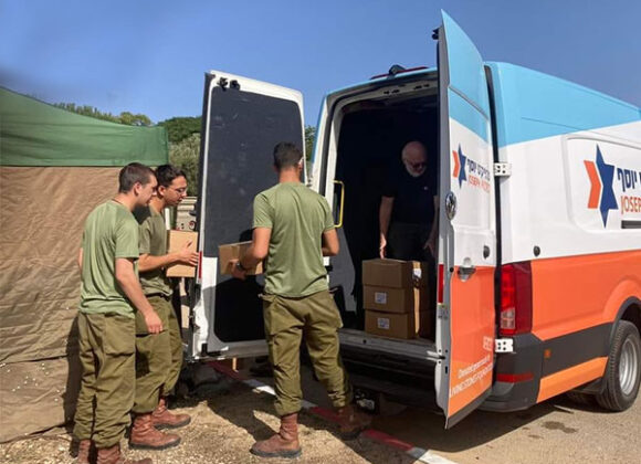 Deliverying Essential Hygiene Supplies to Israeli Soldiers